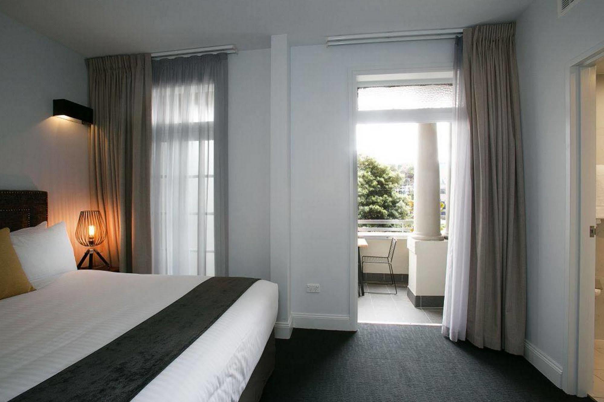 The Lucky Hotel Newcastle Luaran gambar